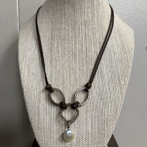 Silpada Coin Pearl Brown Leather Hammered Sterling Silver Necklace N1257
